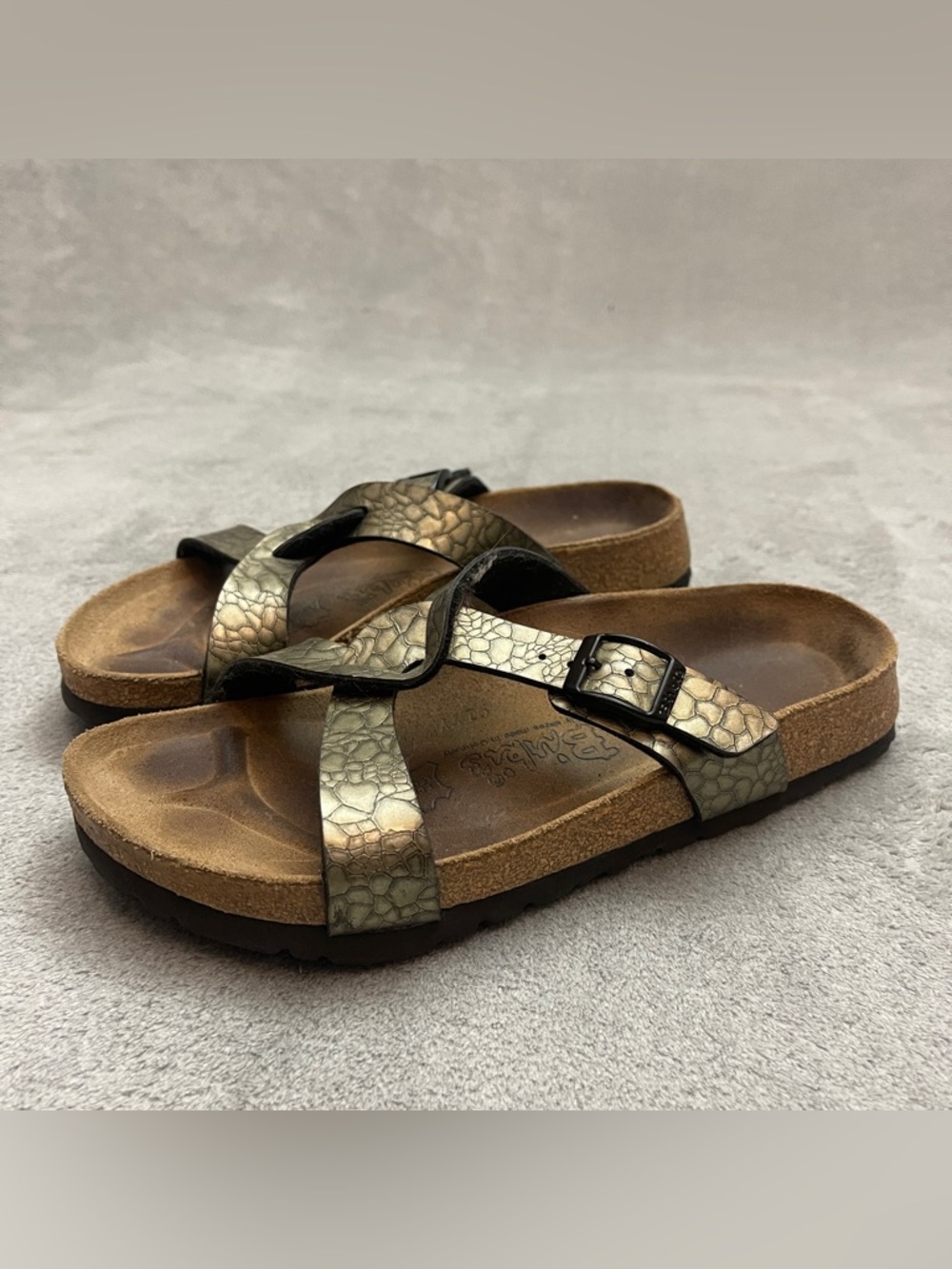 Birkenstock Birkis Sylt Birko Flor Gold Amber Sandals Womens EU 36 US 5 Embossed